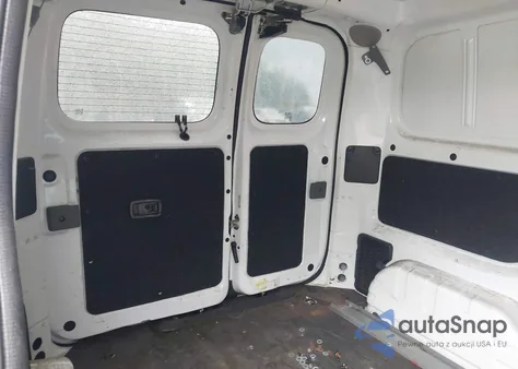 2015 Nissan Nv200 Sv z USA, uszkodzony, nr VIN 3N6CM0KNXFK723332